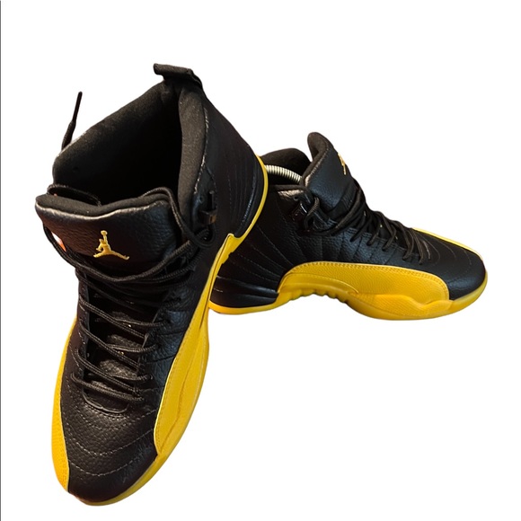 Air Jordan 12 Retro Jumpman - Picture 3 of 5